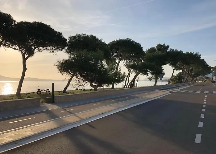 アパート Via Alemania 16 *